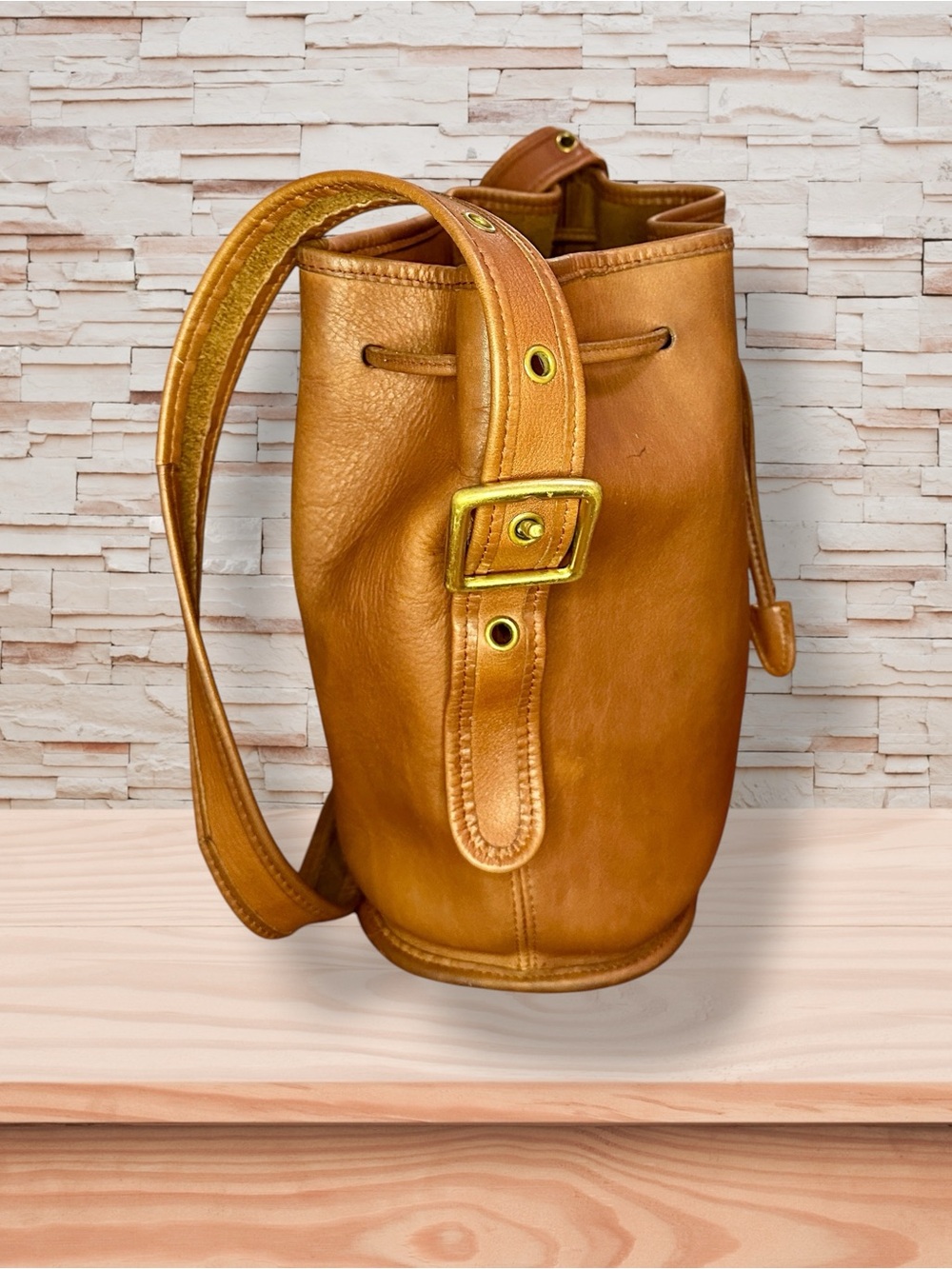Coach “Lula’s Legacy” Vintage 1996 Glove-Tanned Leather Drawstring Bucket Bag - Picture 6 of 13